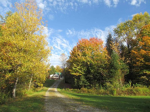 3rd image of 21 Maple Hill Road
