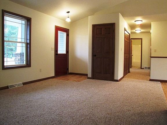 5th image of 230658 Pine Hills Dr