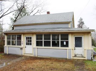 12 Forest St, Erving, MA 01344