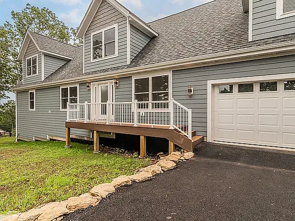 65 Roan Rd