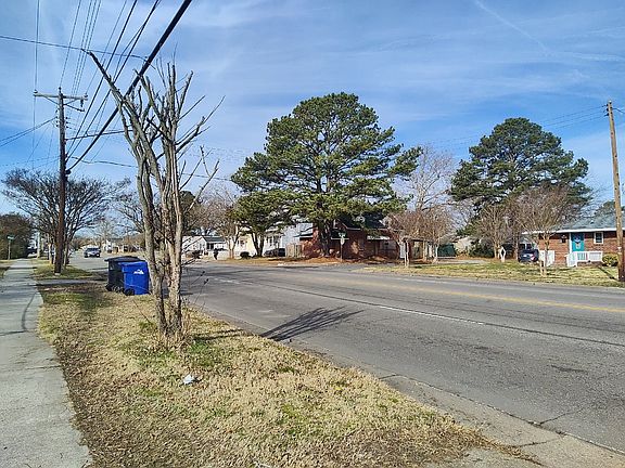 5th image of 2733 Portsmouth Blvd