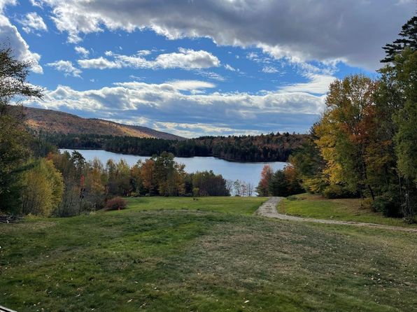 418 Center Pond Road, Stoddard, NH 03464