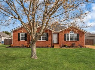115 Irish Oaks Dr, Portland, TN 37148