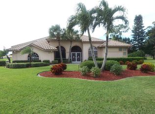 16140 Kelly Cove Dr, Fort Myers, FL 33908