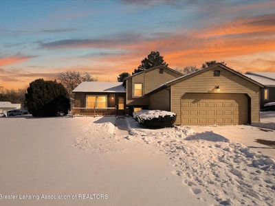 617 Dutch Hill Dr, Lansing, MI, 48917