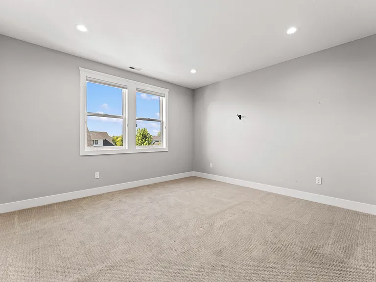 2635 N Yount Way — Photo 43