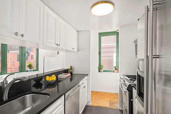 Rented by Compass | media 13