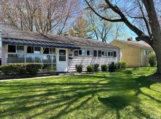 4032 Woodvale Dr, South Bend, IN