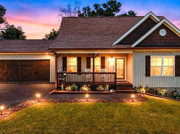145 Grand Oak Ln, Dahlonega, GA 30533