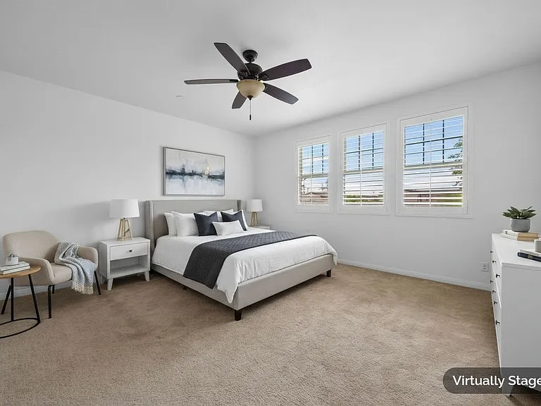 3261 S Westmont Ln #4 — Photo 11