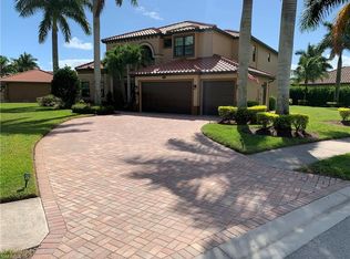 3800 Treasure Cove Cir, Naples, FL 34114