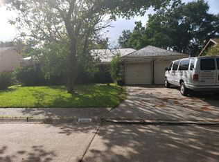 11814 S Perry Ave, Houston, TX 77071