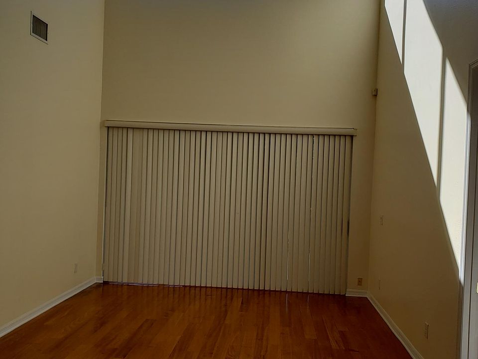 1st image of 3471 Tumbling River Dr