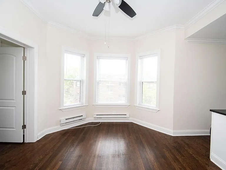 917 W Waveland Ave #A — Photo 10