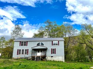 15 Weeping Willow Ln, Westfield, PA 16950