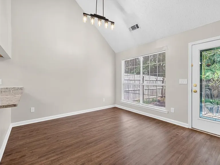 2949 Weston Brook Ln — Photo 11