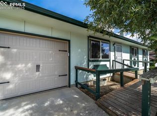 241 Vehr Dr, Colorado Springs, CO 80916