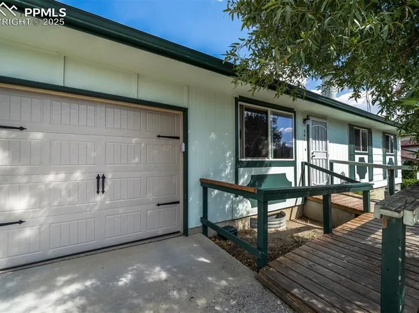 241 Vehr Dr, Colorado Springs, CO 80916