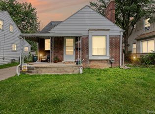 22845 Melrose Ave, Eastpointe, MI 48021
