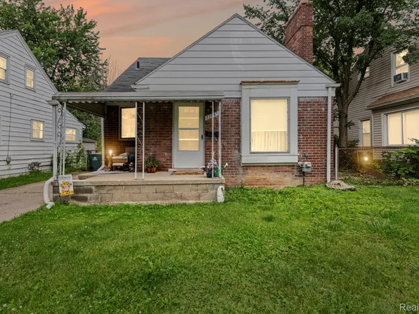 22845 Melrose Ave, Eastpointe, MI 48021