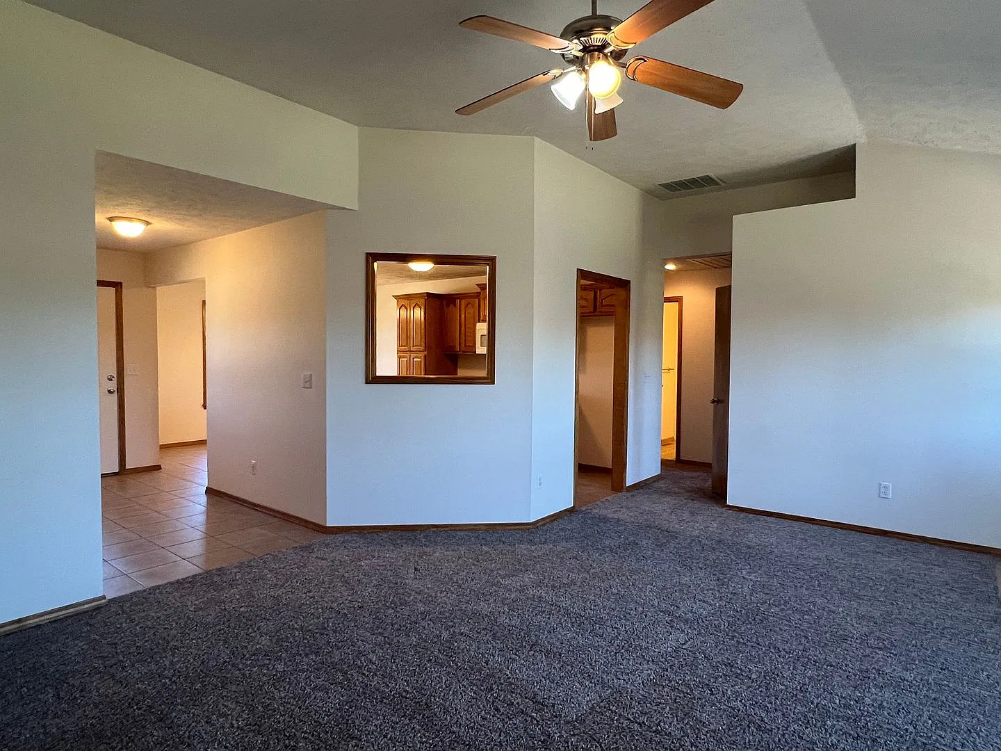 West Republic 3 Bed / 2 Bath — Photo 3