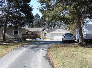 8075 S Eston Rd, Clarkston, MI 48348