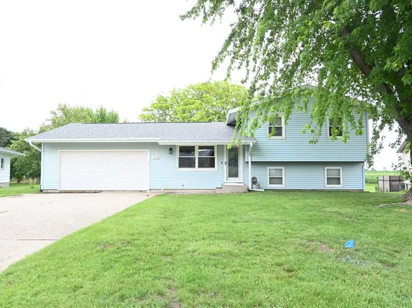 113 Parkway Dr, Spencer, IA 51301