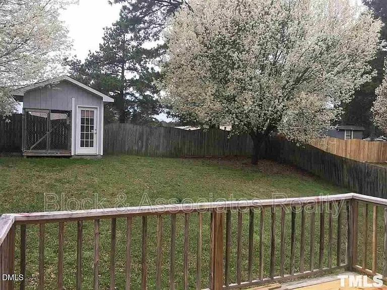 211 Aqua Marine Ln — Photo 12