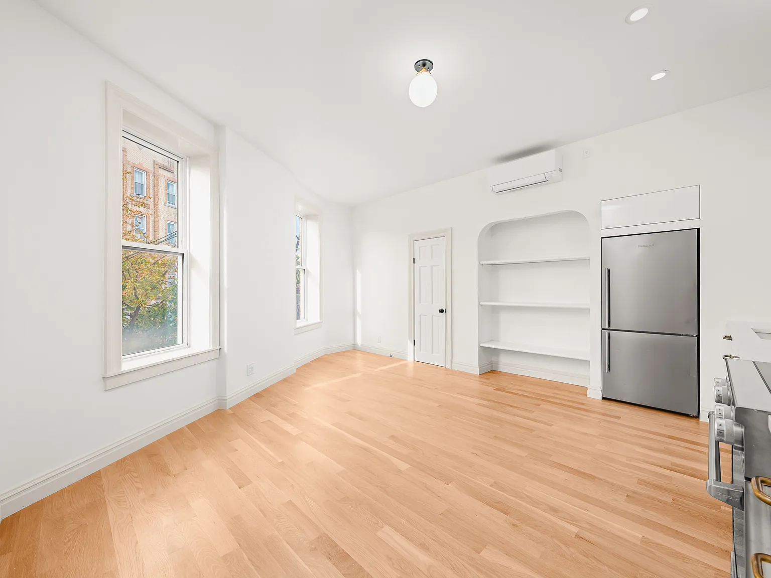68-22 Forest Avenue — Photo 3