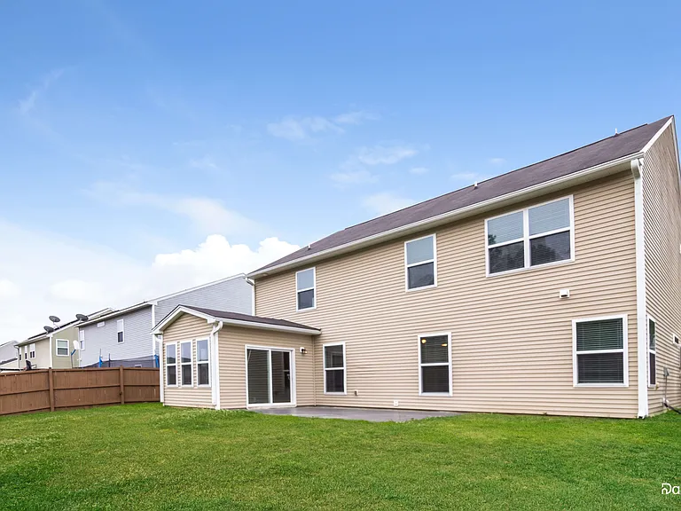 112 Vango Dr — Photo 15