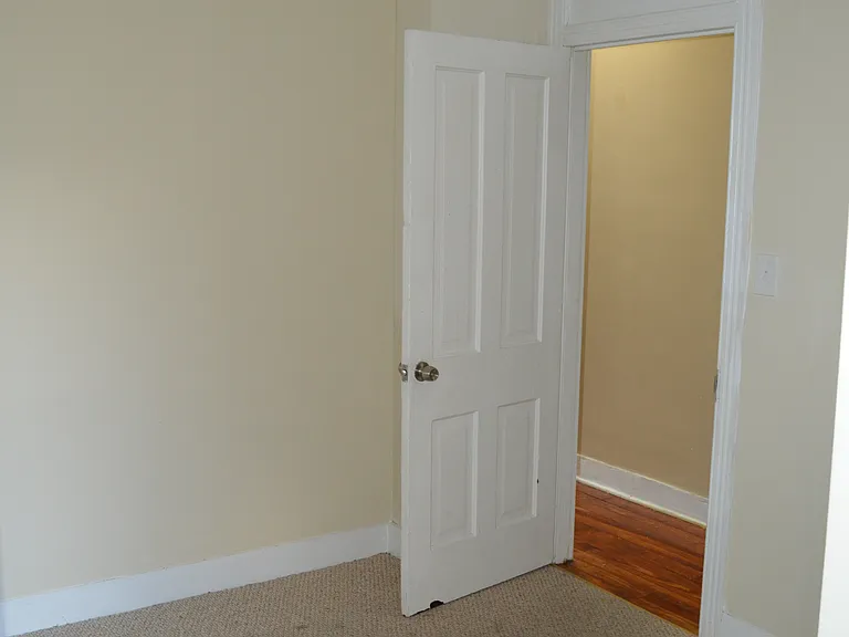 1838 Rutland Ave — Photo 6