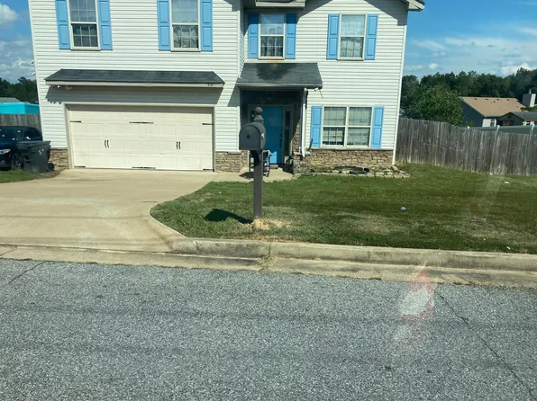 416 26th Ct, Phenix City, AL 36869