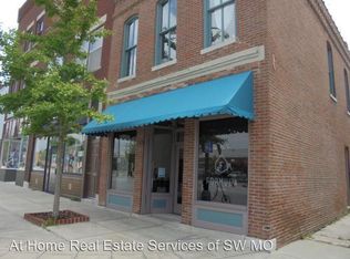 320A E Commercial St, Springfield, MO 65803