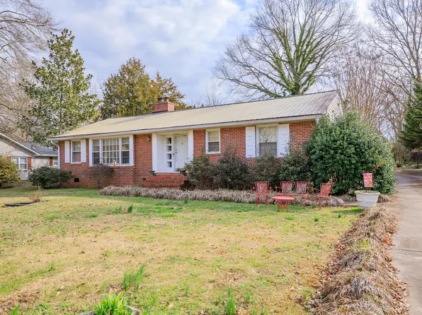 107 Allen St, Summerville, GA 30747