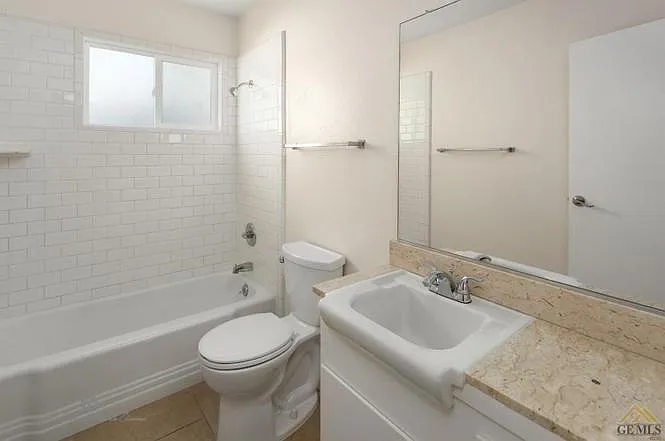 701 Cherry Hills Dr — Photo 8