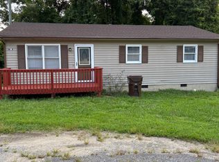 2600 Ty Cir, High Point, NC 27260