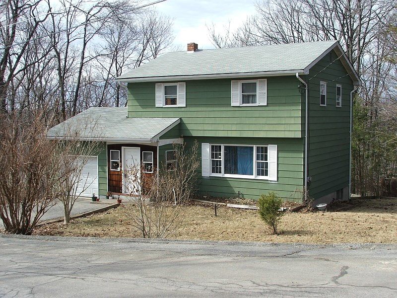 1st image of 15 Oak St