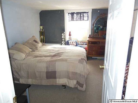 5th image of 552 Barnegat Blvd