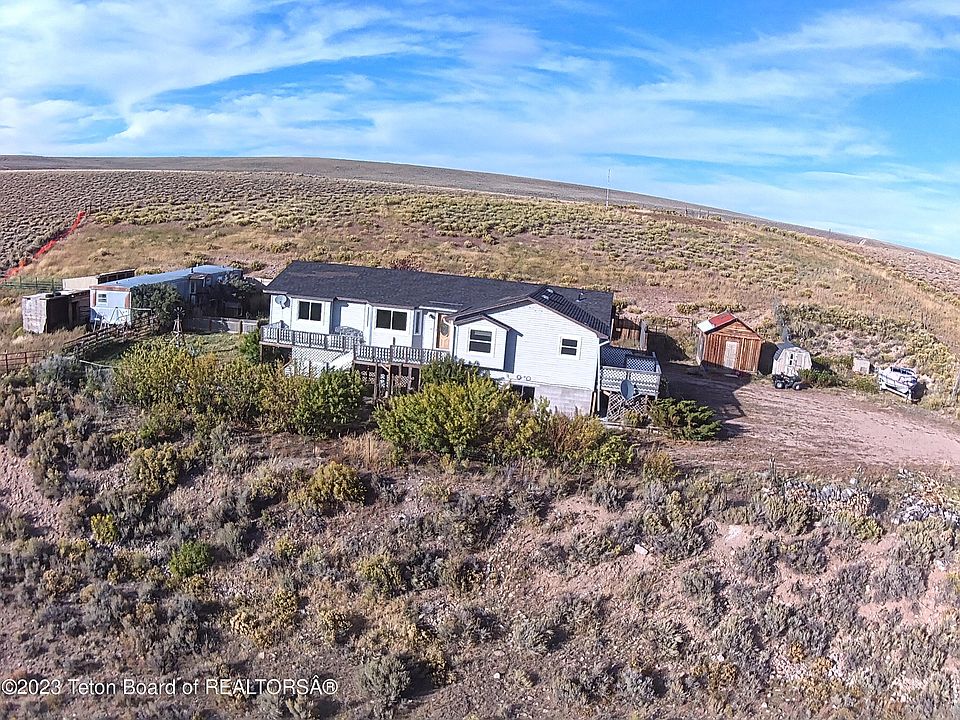 1276 Middle Piney Rd, Big Piney, WY 83113 MLS 232291 Zillow