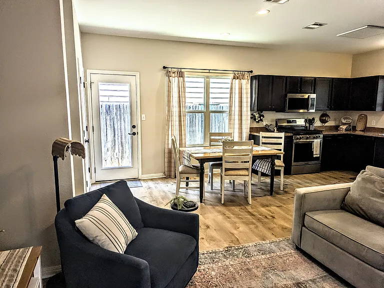 Fort Griffin Dr — Photo 9