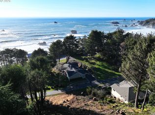 Deer Park Dr, Brookings, OR 97415