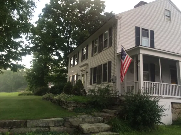 61 Chesterfield Rd, Westhampton, MA 01027