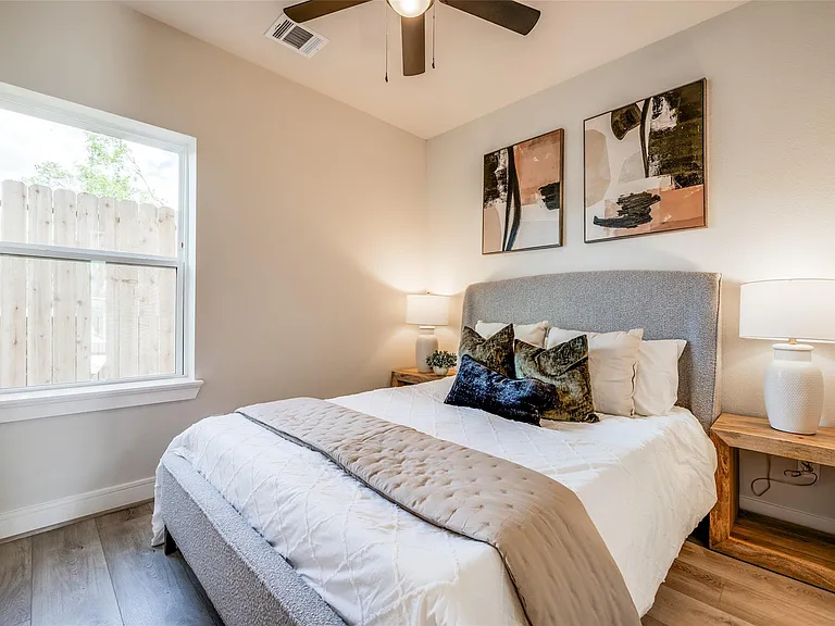 6514 Old Olive Tree Dr — Photo 8