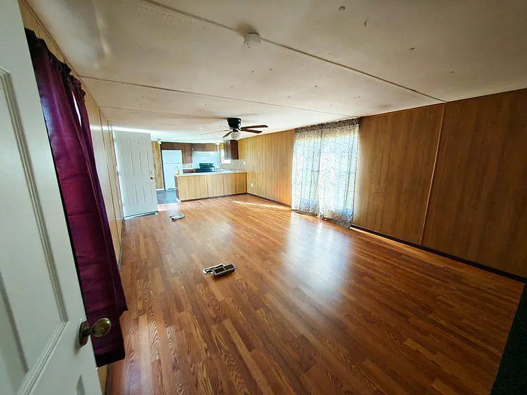 133 Private Road 3376 — Photo 2