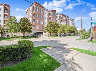 1900 Genesee St APT 302, Houston, TX 77006