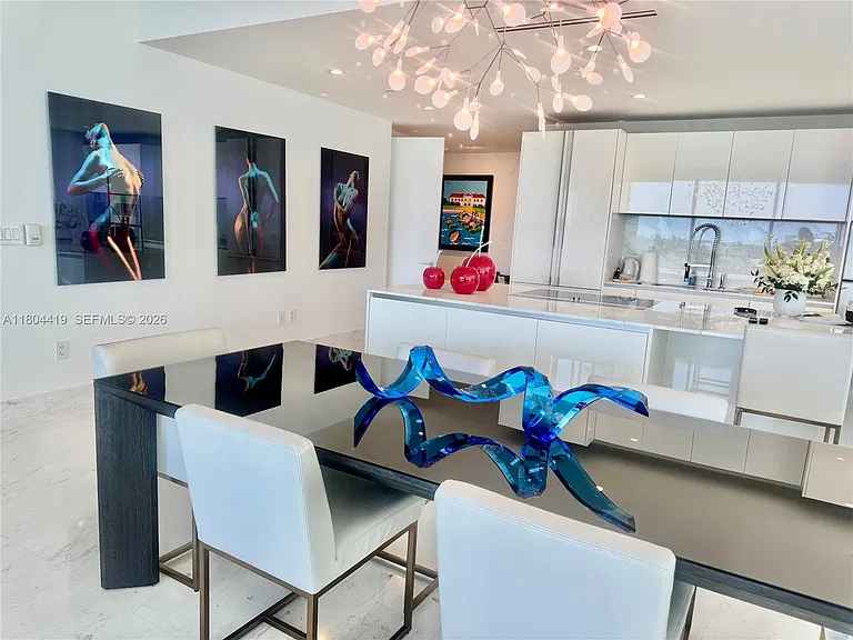 10201 Collins Ave #511 — Photo 6
