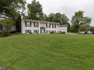 3616 Old Post Rd, Fairfax, VA 22030