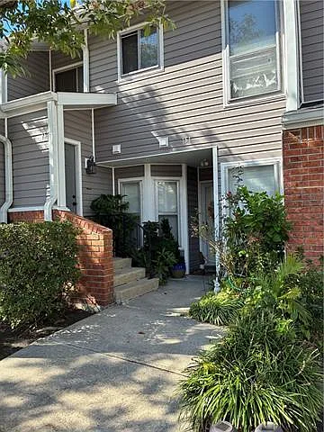 Building Photo - 152 Avant Garde Cir #152