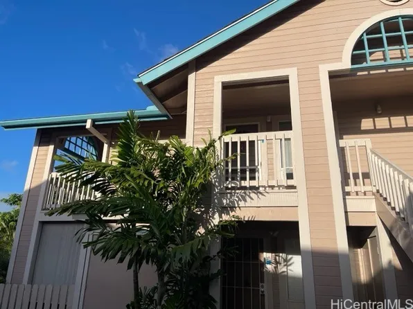 94-870 Lumiauau St APT Z204, Waipahu, HI 96797