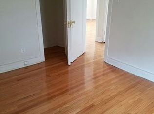 1644 W Pratt Blvd APT 2, Chicago, IL 60626